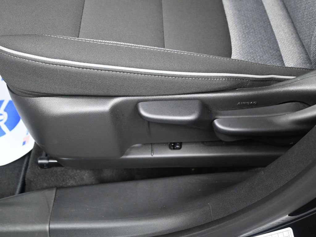 Used 2025 Chevrolet TrailBlazer LT image 12