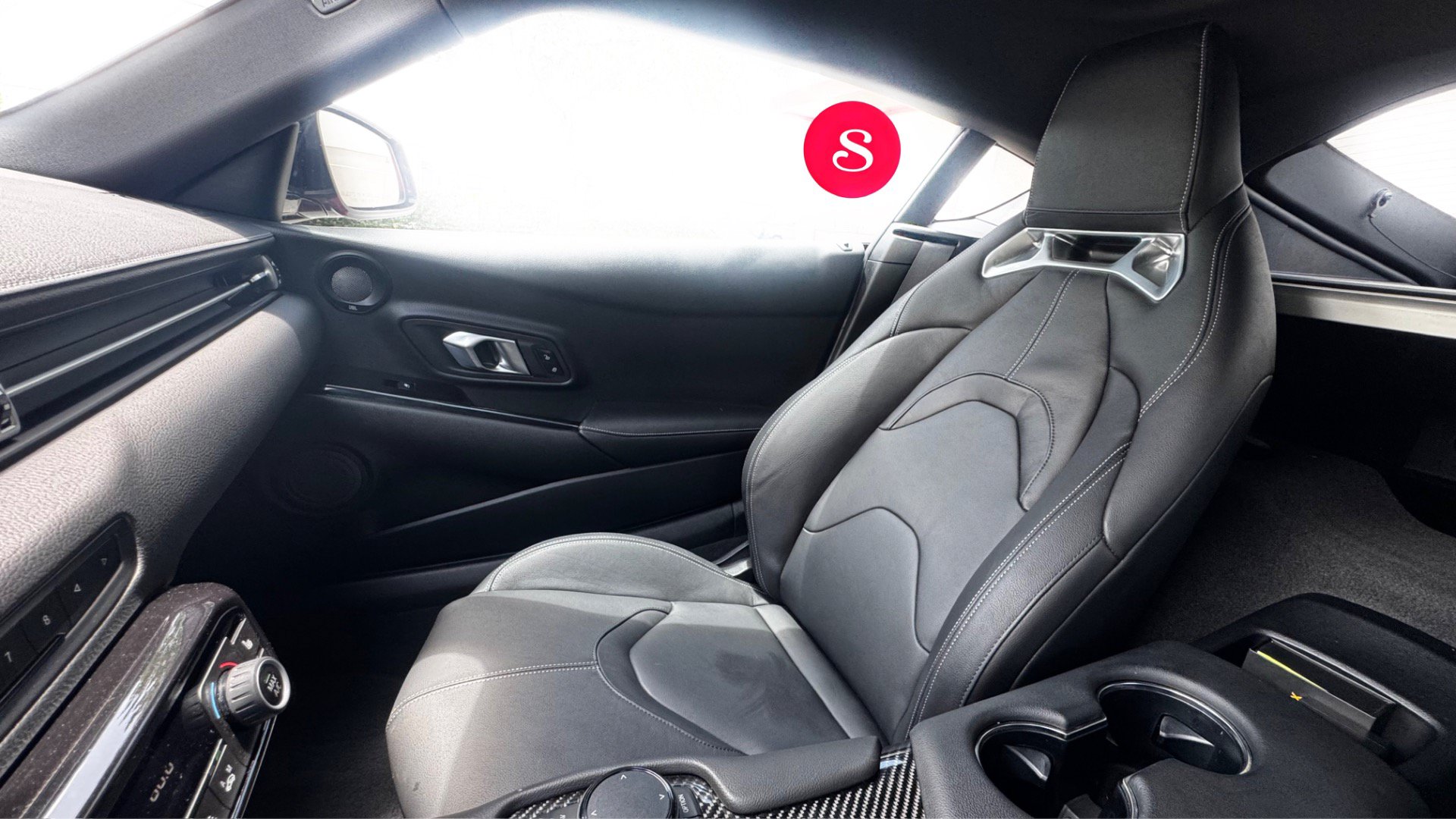 Used 2021 Toyota Supra Premium w/ Driver Assist Package RWD image 19