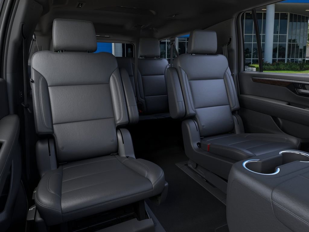 New 2026 Chevrolet Suburban Z71 w/ Comfort Package AWD/4WD image 17