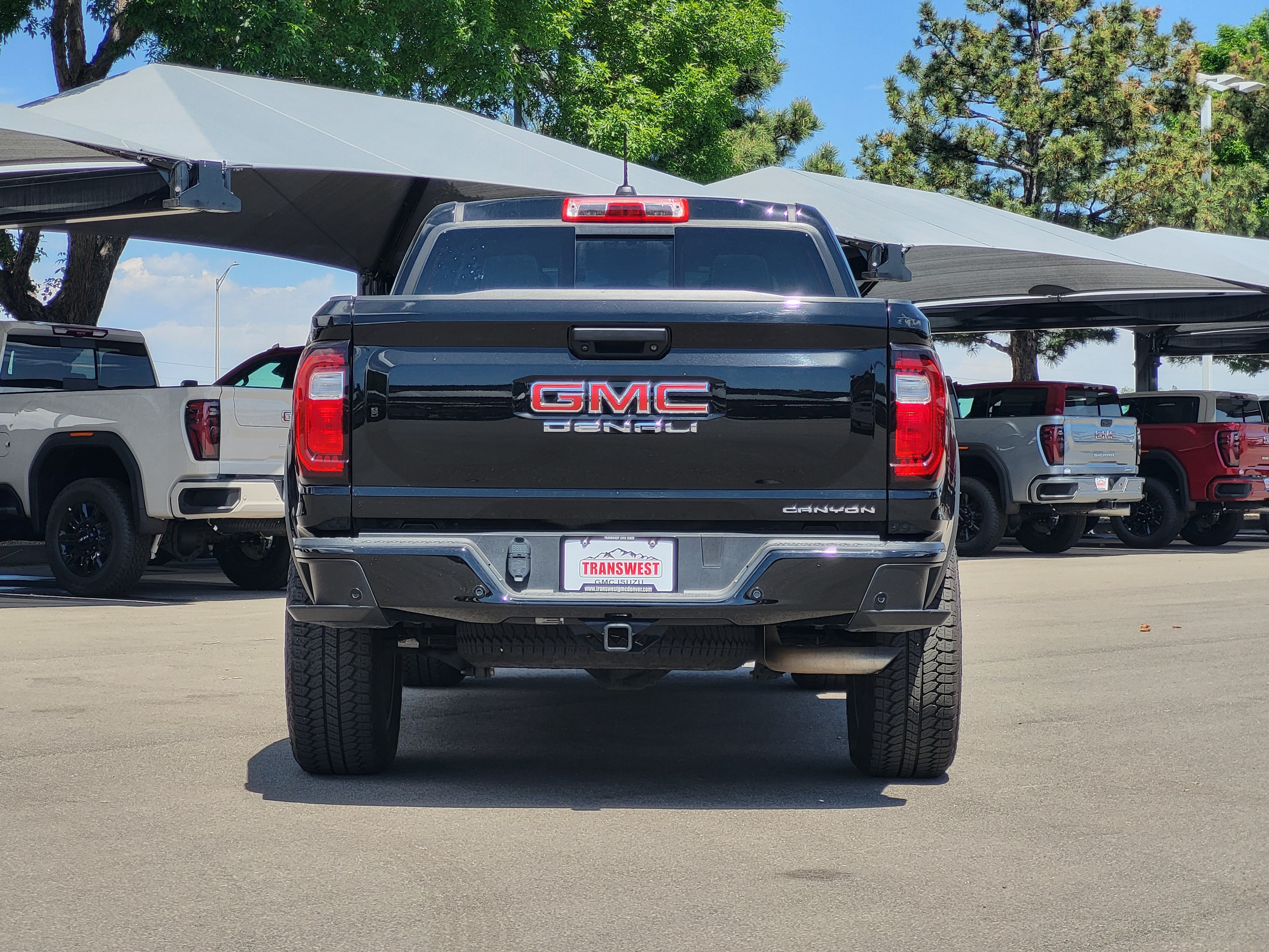 Certified 2025 GMC Canyon Denali AWD/4WD image 6