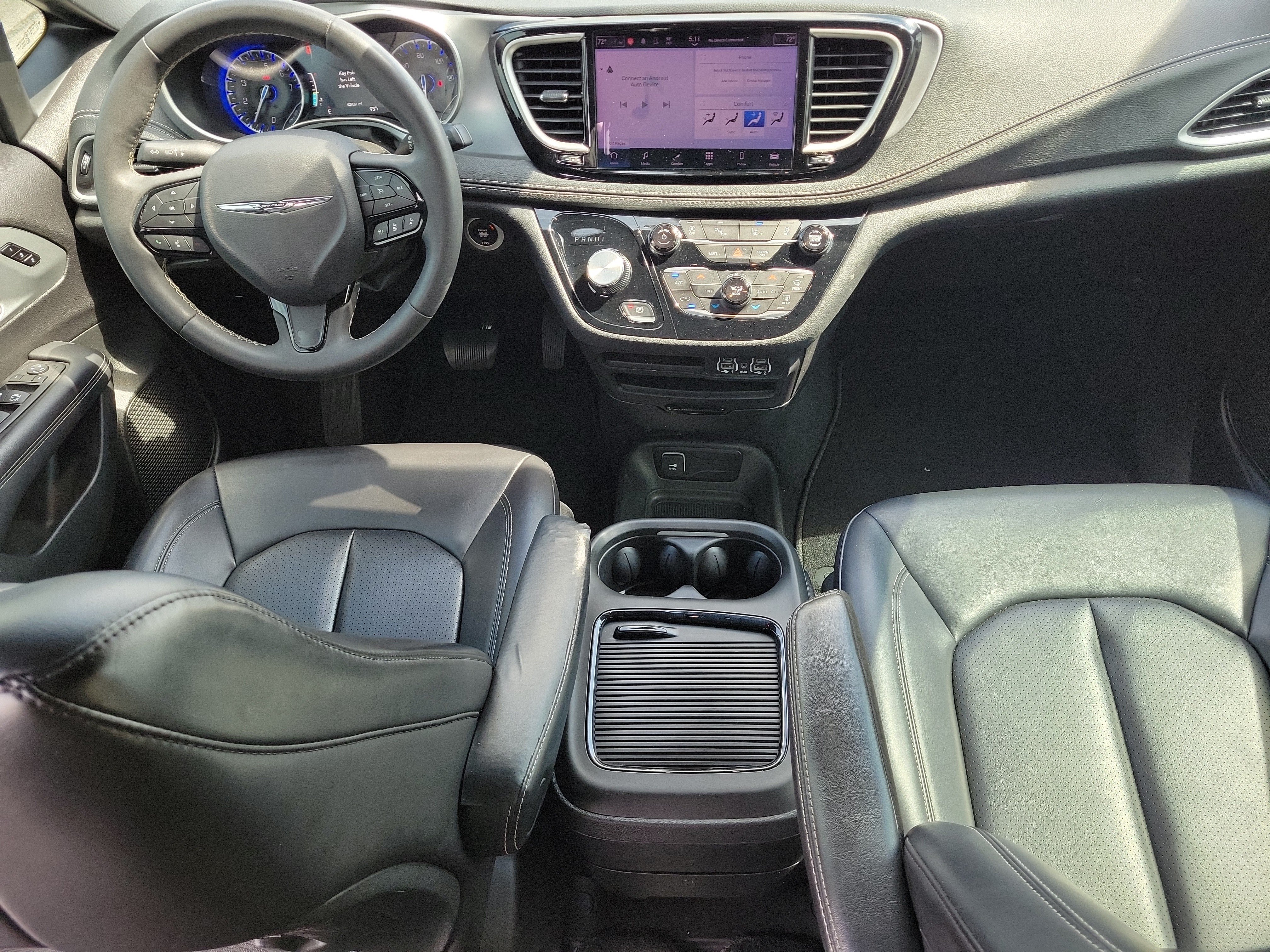Certified 2023 Chrysler Pacifica Touring-L w/ S Appearance Package FWD image 17