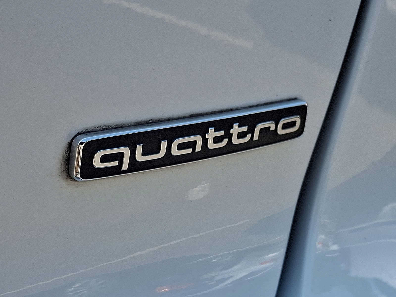 Used 2023 Audi Q4 e-tron Prestige w/ Black Optic Package AWD/4WD image 30