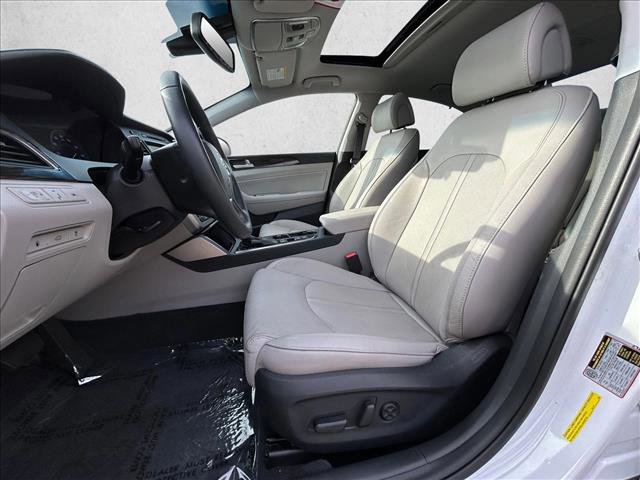 Used 2017 Hyundai Sonata Limited w/ Ultimate Package 04 image 16