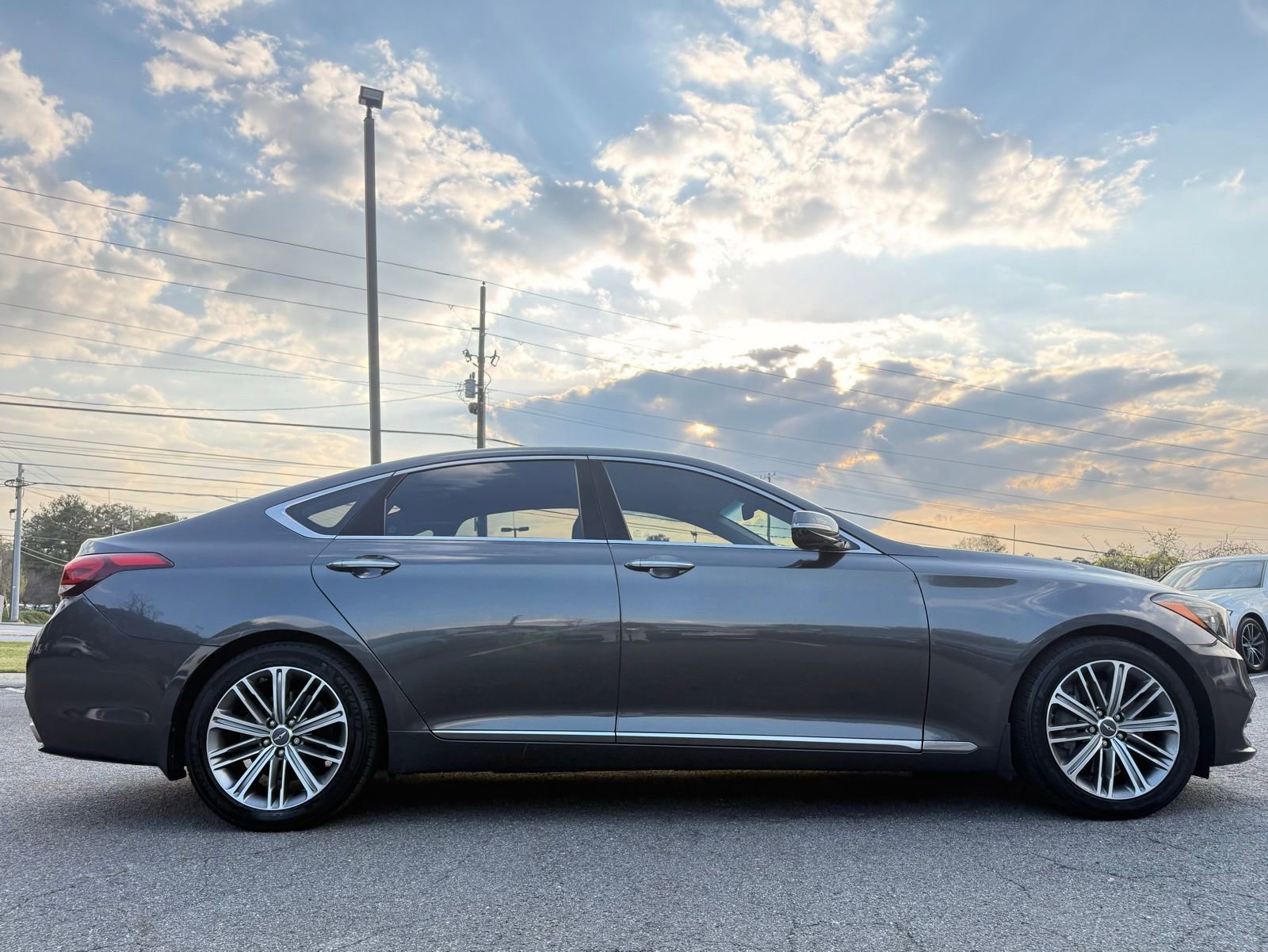 Used 2018 Genesis G80 3.8 w/ Option Group 02 RWD image 6