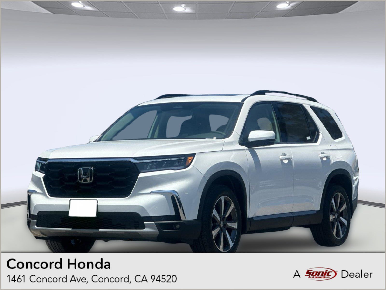 New 2025 Honda Pilot Touring