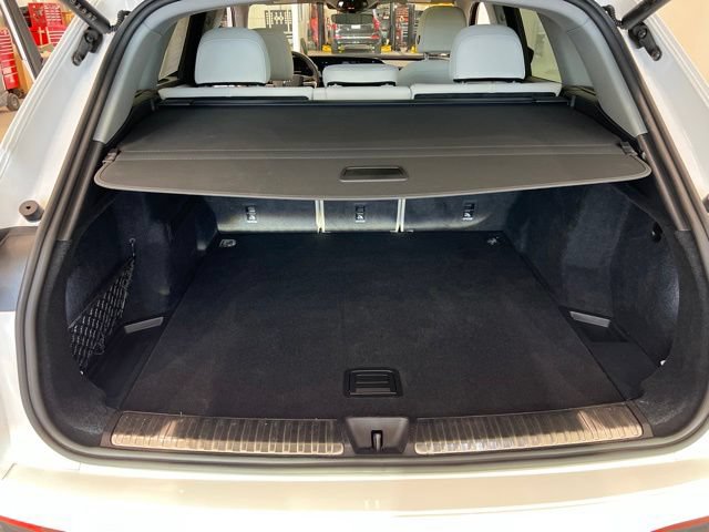 Used 2025 Audi Q5 Premium AWD/4WD image 17