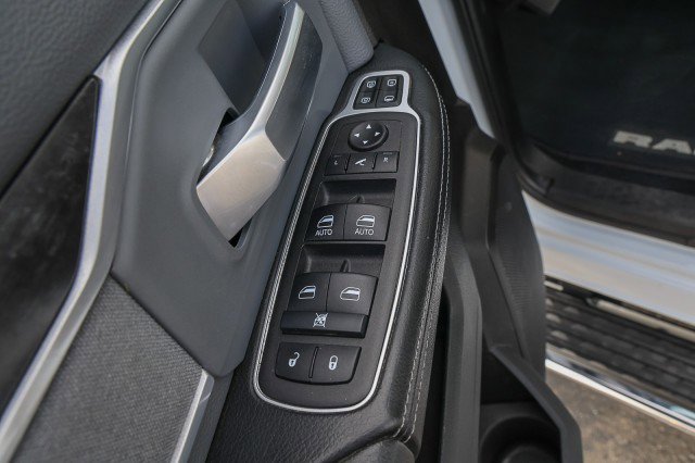 Used 2023 RAM 3500 Big Horn w/ Level 1 Equipment Group image 28