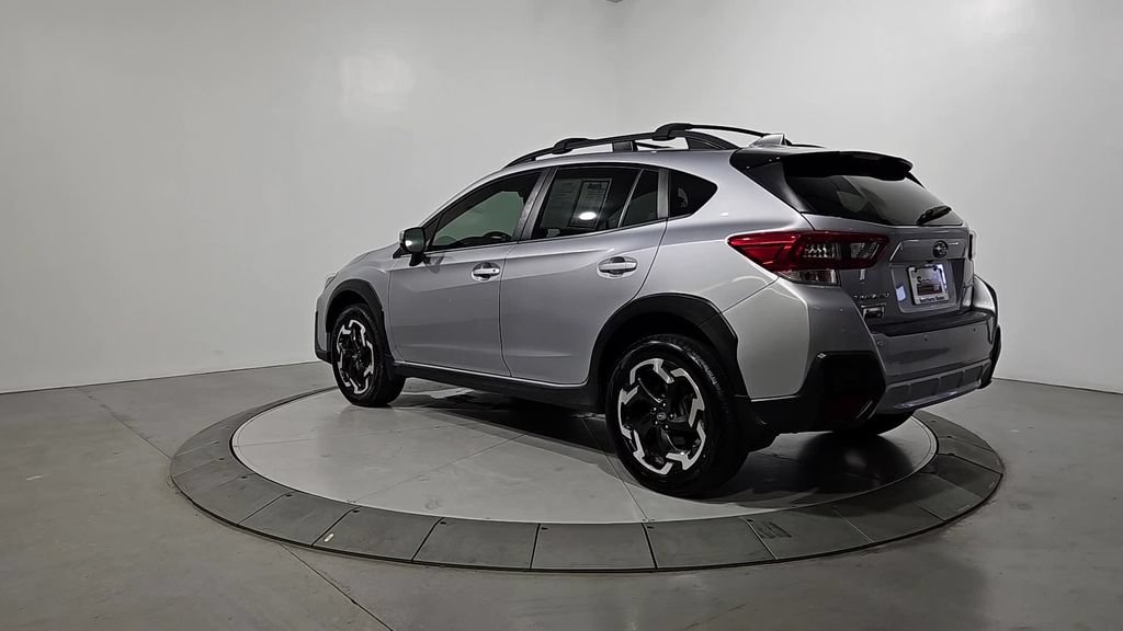 Used 2022 Subaru Crosstrek 2.5i Limited w/ Moonroof Package 2 AWD/4WD image 3