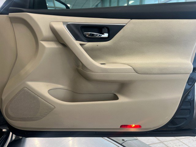 Used 2015 Nissan Altima 2.5 S w/ Power Driver Seat Package FWD image 17