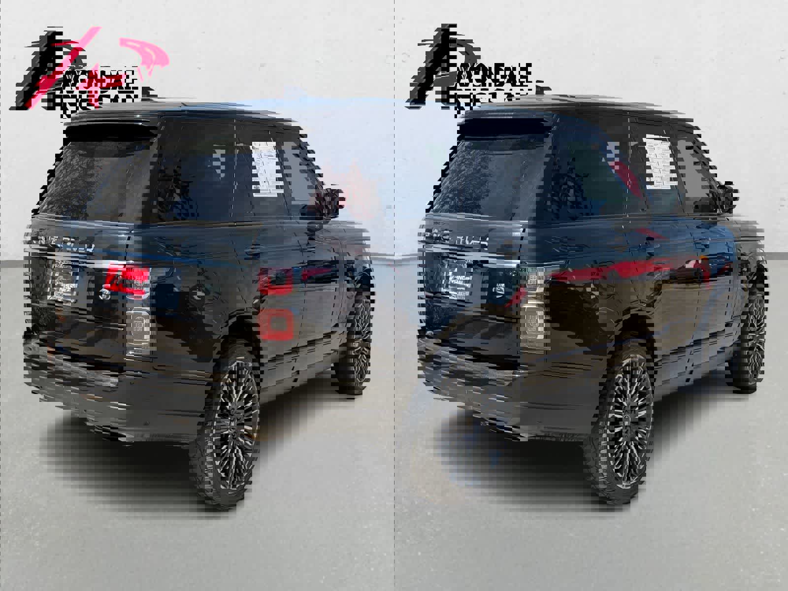 Used 2020 Land Rover Range Rover HSE image 4