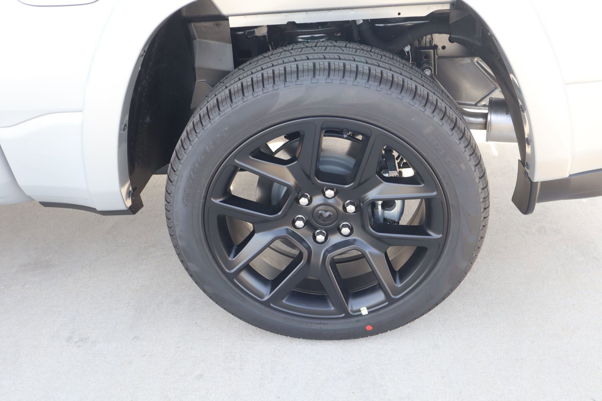 New 2026 RAM 1500 Laramie AWD/4WD image 20