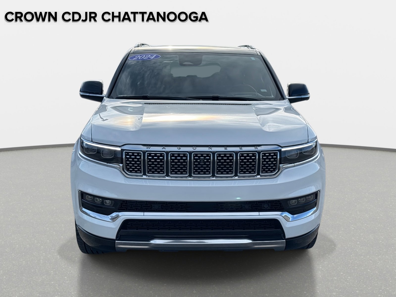 Used 2024 Jeep Grand Wagoneer L Series III image 10