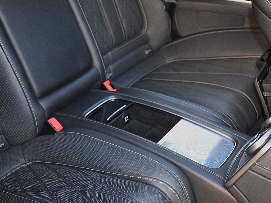 Used 2015 Mercedes-Benz S 63 AMG 4MATIC Coupe image 22
