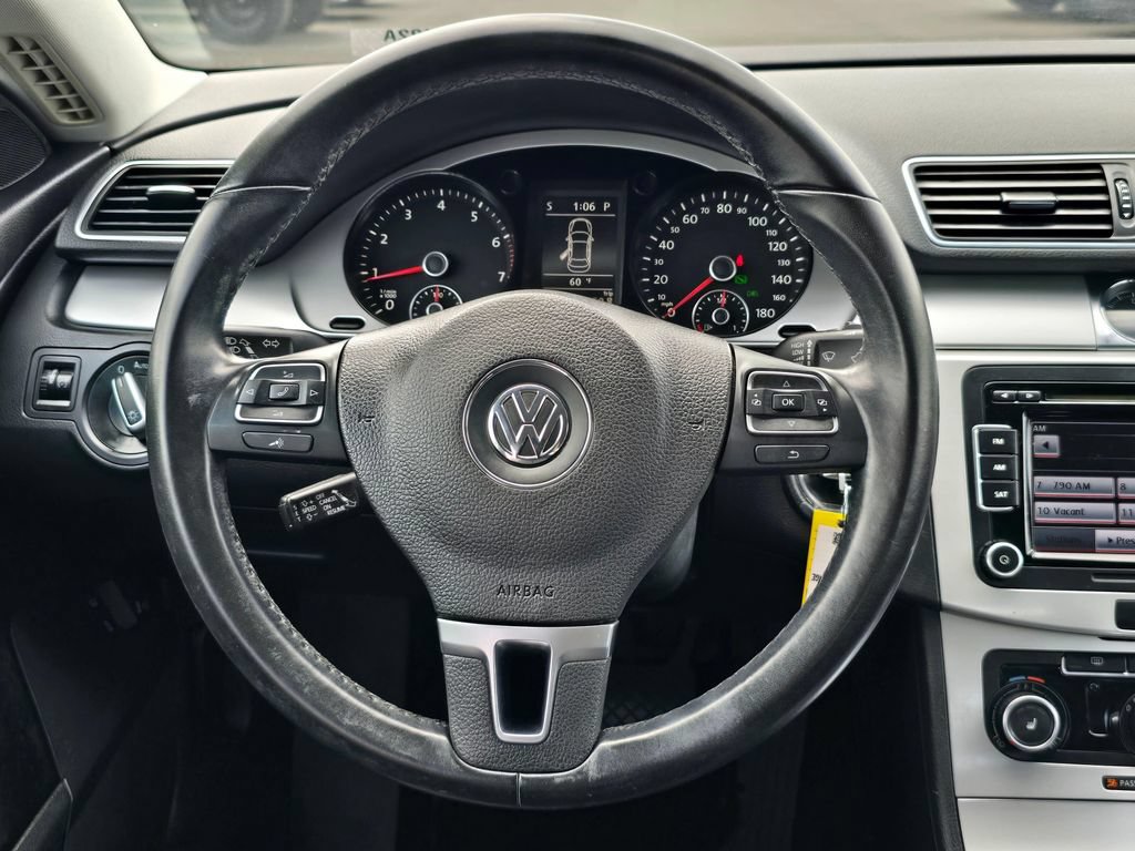 Used 2012 Volkswagen CC Sport FWD image 17
