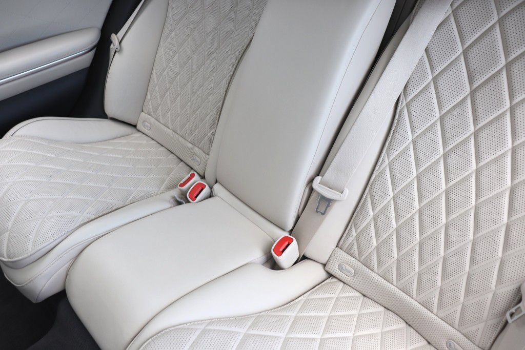 Used 2022 Mercedes-Benz S 580 4MATIC Sedan w/ Warmth & Comfort Package image 71