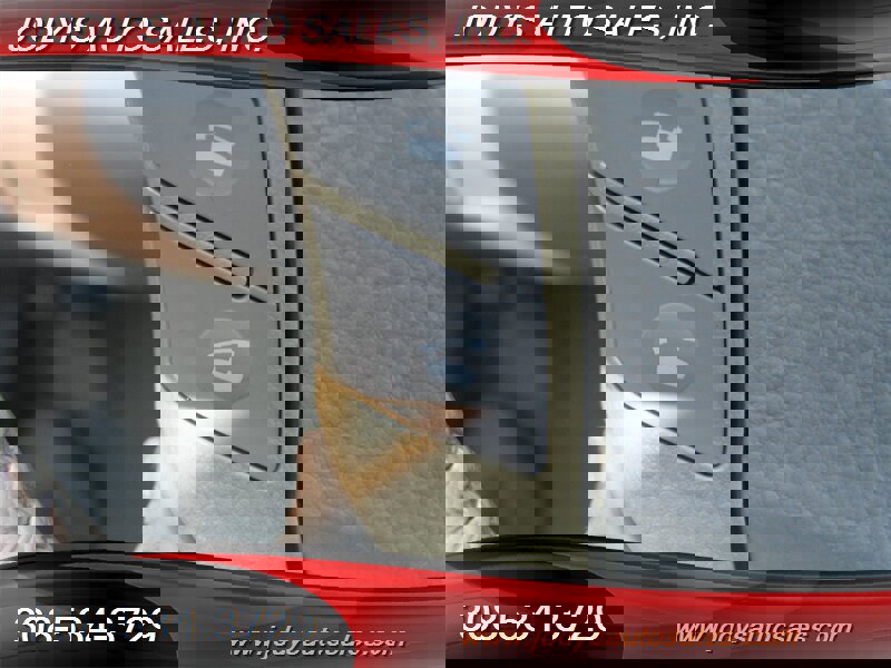 Used 2011 Toyota Avalon Limited image 11