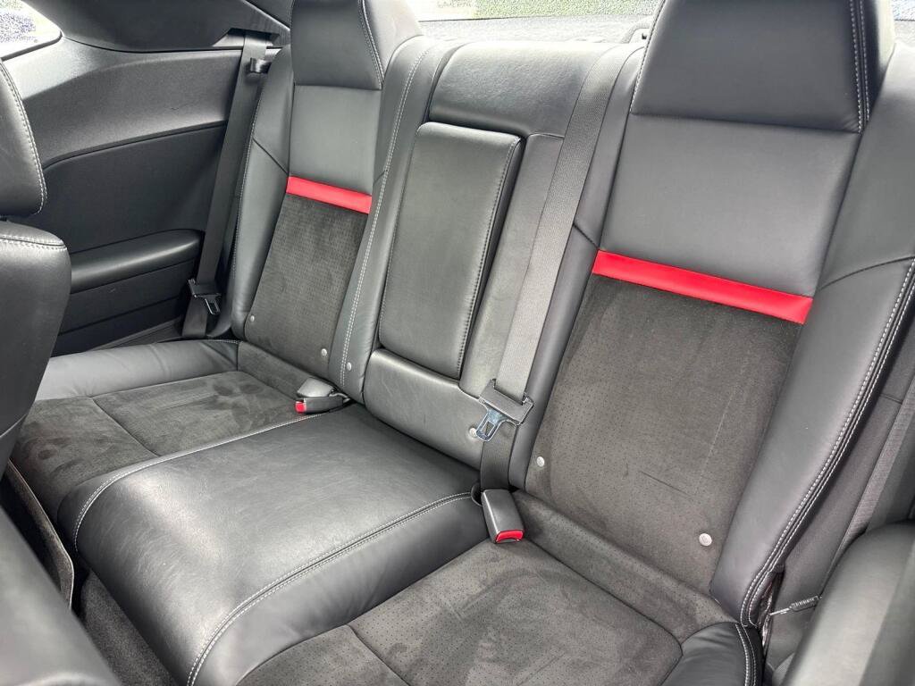 Used 2010 Dodge Challenger SRT8 w/ SRT Option Group II RWD image 7
