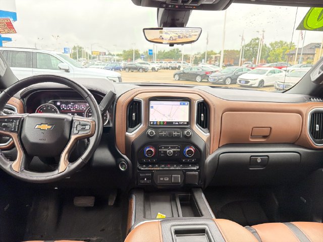 Certified 2020 Chevrolet Silverado 1500 High Country w/ Technology Package AWD/4WD image 14