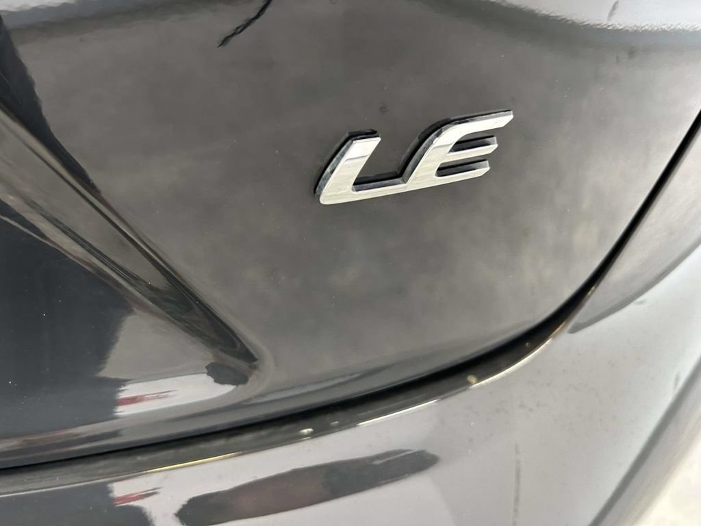 Used 2024 Toyota Corolla LE FWD image 12