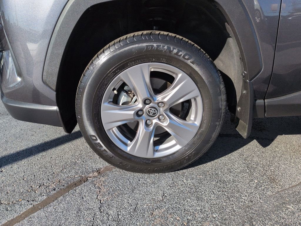 Certified 2023 Toyota RAV4 XLE w/ Convenience Package AWD/4WD image 27