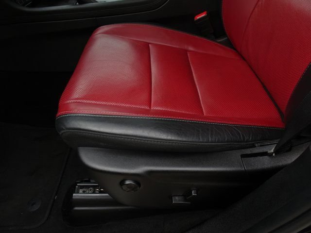 Used 2022 Dodge Durango R/T w/ Blacktop Package AWD/4WD image 9