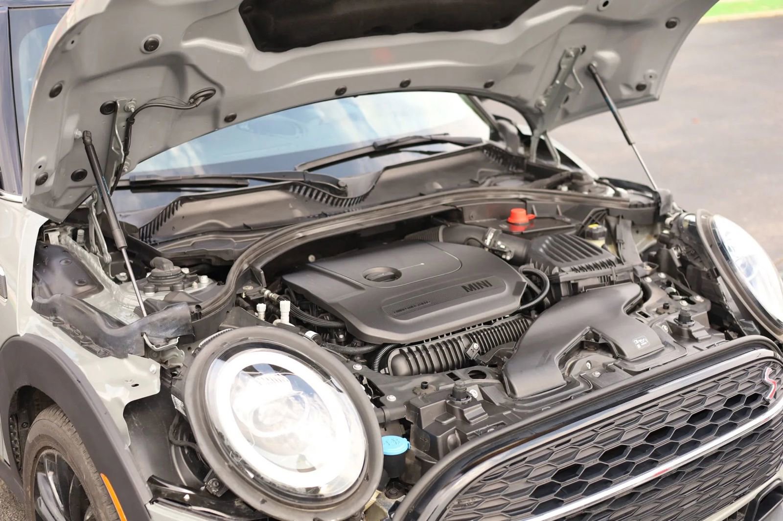 Used 2020 MINI Cooper Clubman S w/ Premium Package image 44