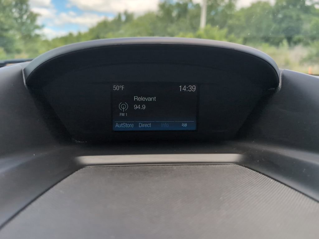 Used 2018 Ford Escape SE FWD image 10