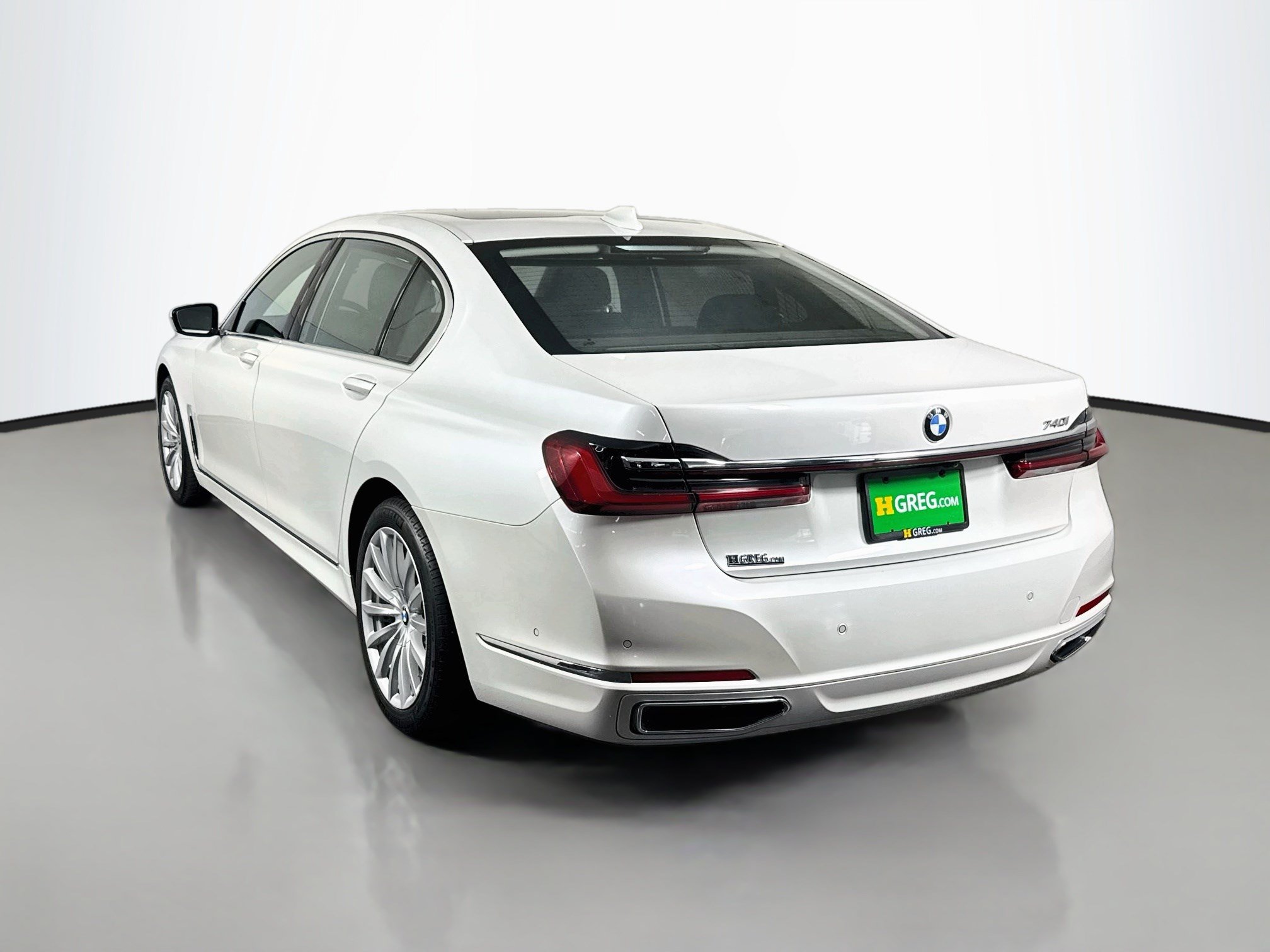 Used 2020 BMW 740i RWD image 7