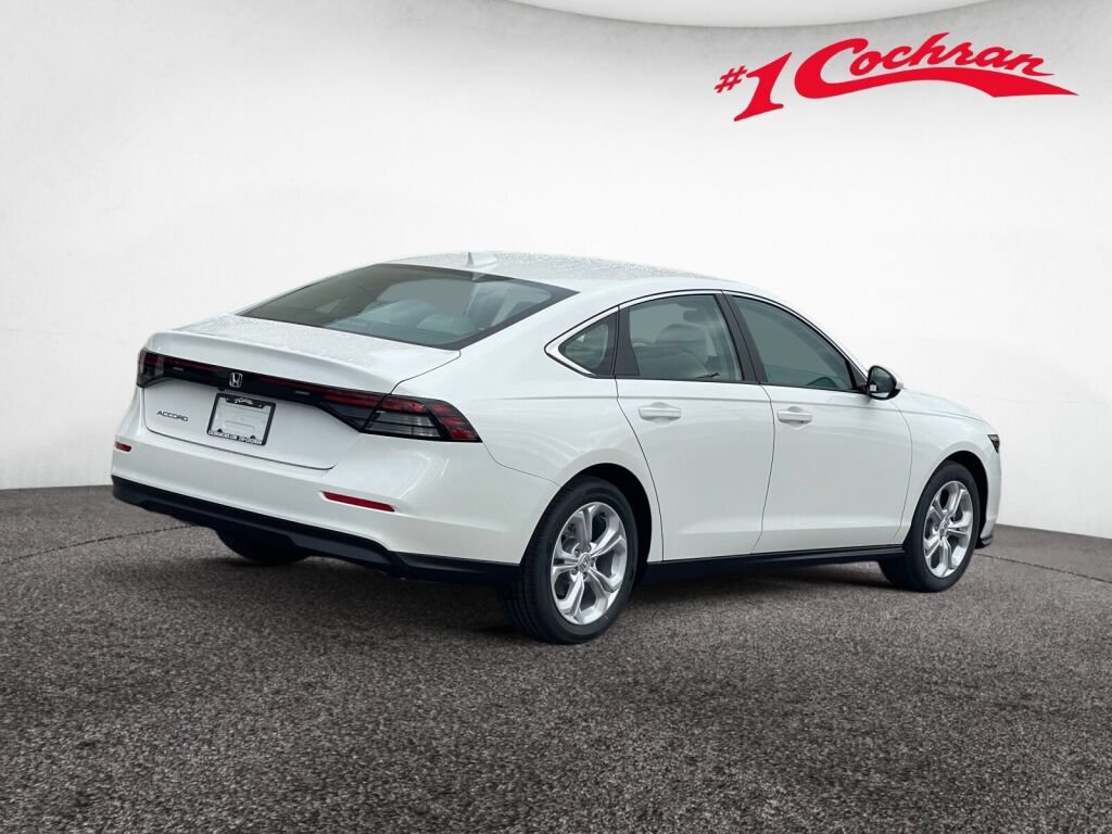 New 2026 Honda Accord LX image 5