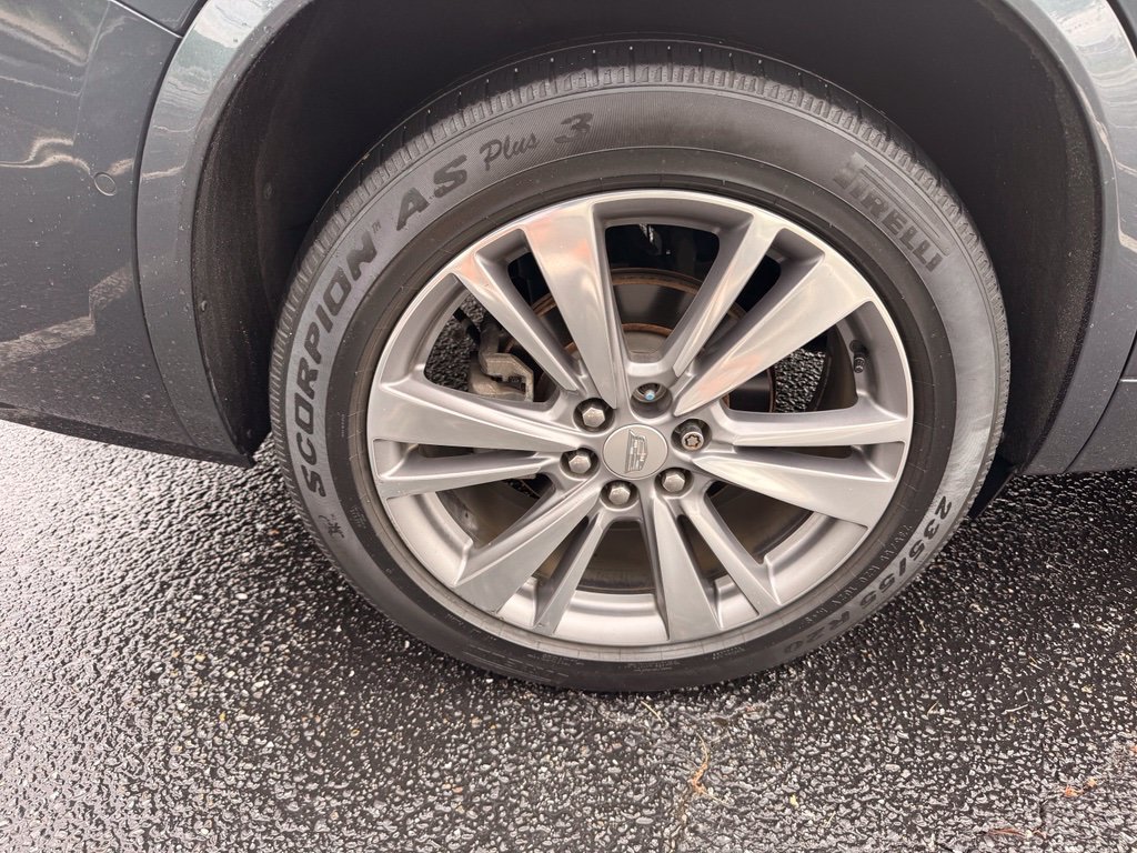 Used 2020 Cadillac XT6 Premium Luxury FWD image 4