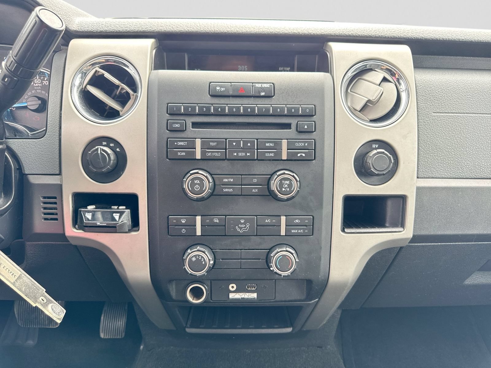 Used 2011 Ford F150 XLT w/ XTR Pkg AWD/4WD image 28