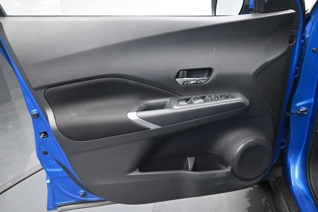 Used 2024 Nissan Kicks SV FWD image 22