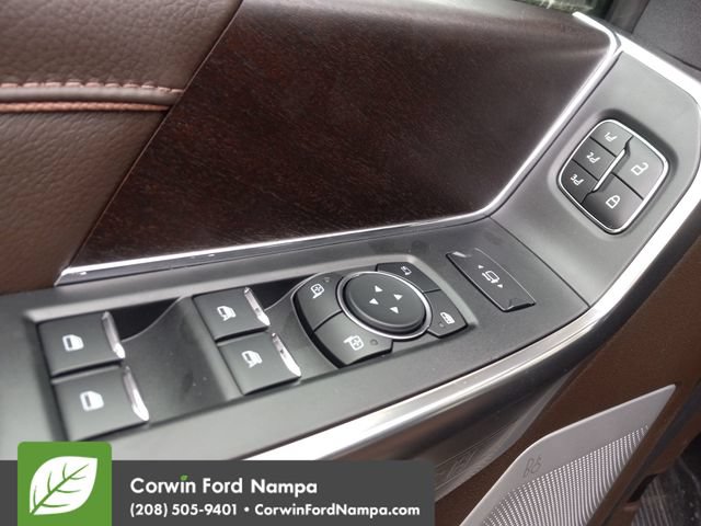 New 2026 Ford F250 King Ranch w/ Chrome Package AWD/4WD image 11