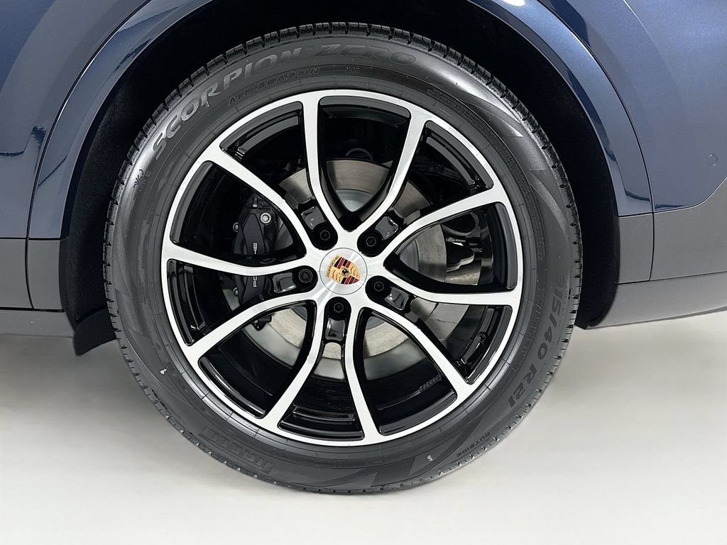 New 2026 Porsche Cayenne E-Hybrid AWD/4WD image 33