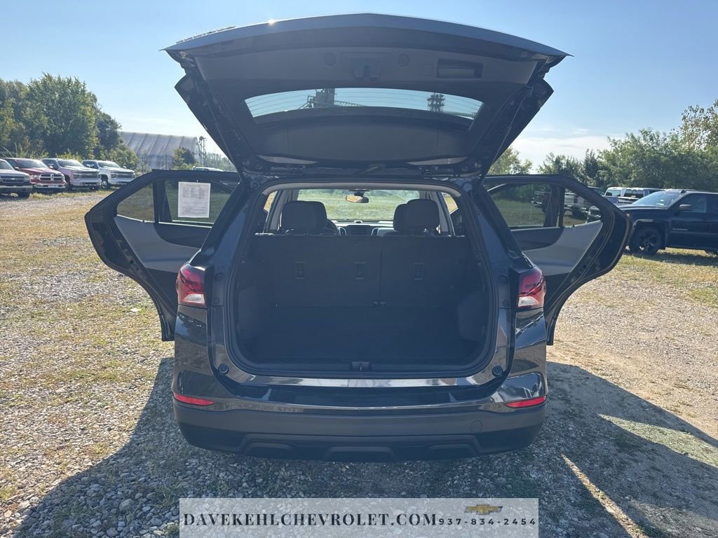 Used 2022 Chevrolet Equinox LS w/ LS Convenience Package image 31