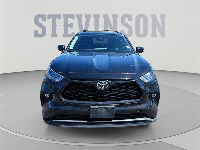 Certified 2020 Toyota Highlander XLE AWD/4WD image 8