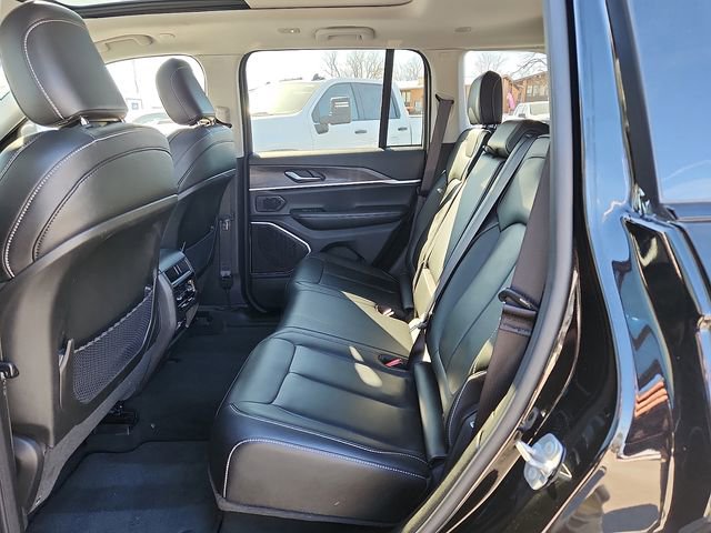 Used 2022 Jeep Grand Cherokee Limited 4xe image 10