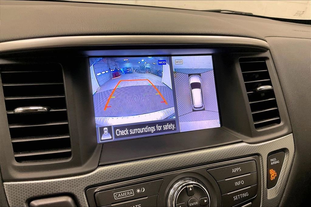 Used 2017 Nissan Pathfinder SL image 22