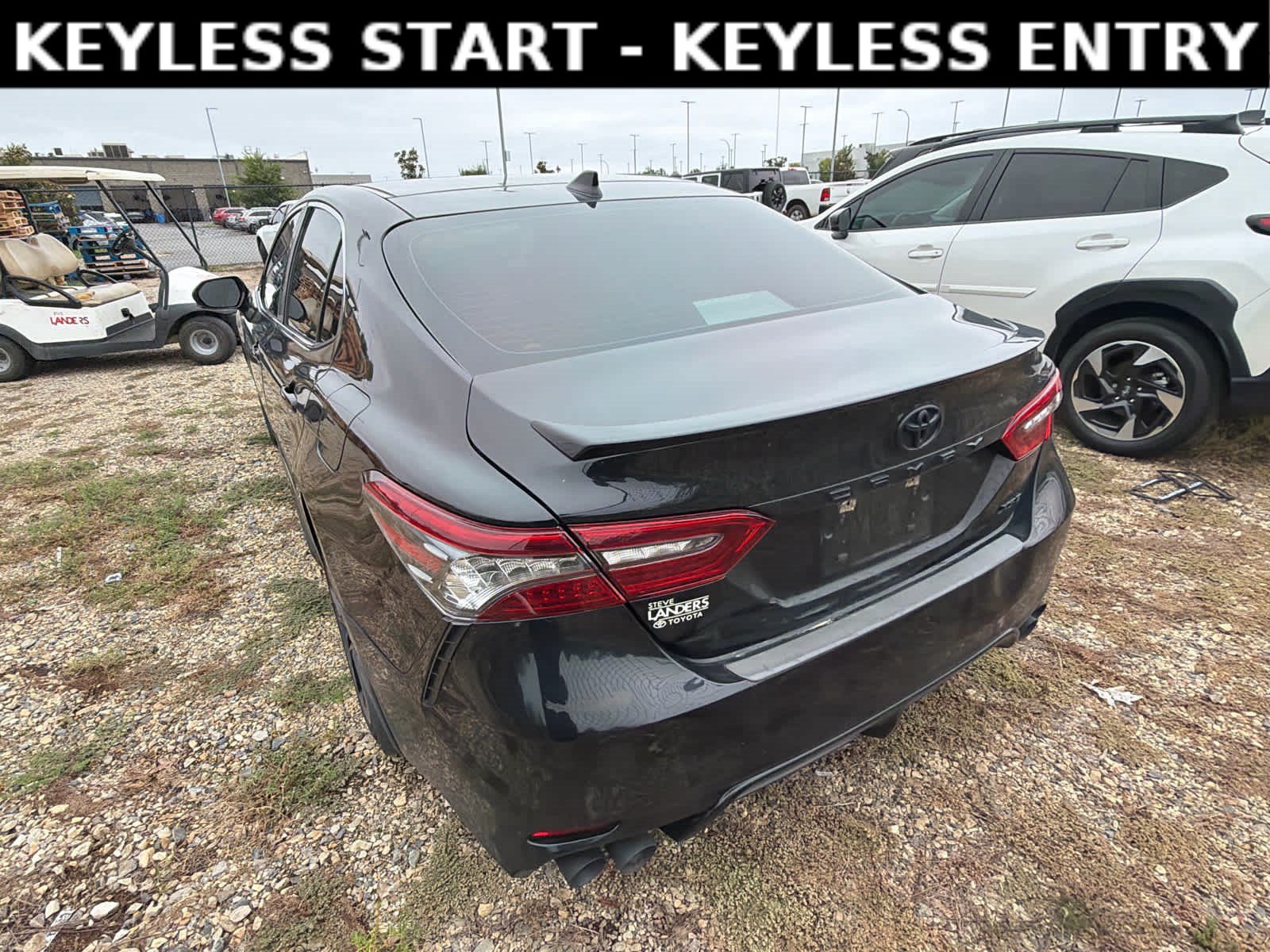 Used 2021 Toyota Camry XSE FWD image 6