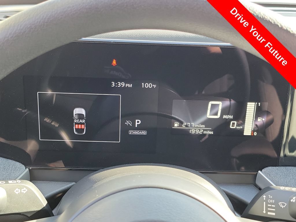 Used 2025 Nissan Kicks SV FWD image 7