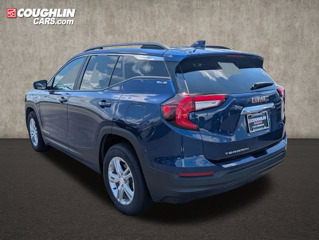 Used 2022 GMC Terrain SLE w/ Driver Convenience Package FWD image 6