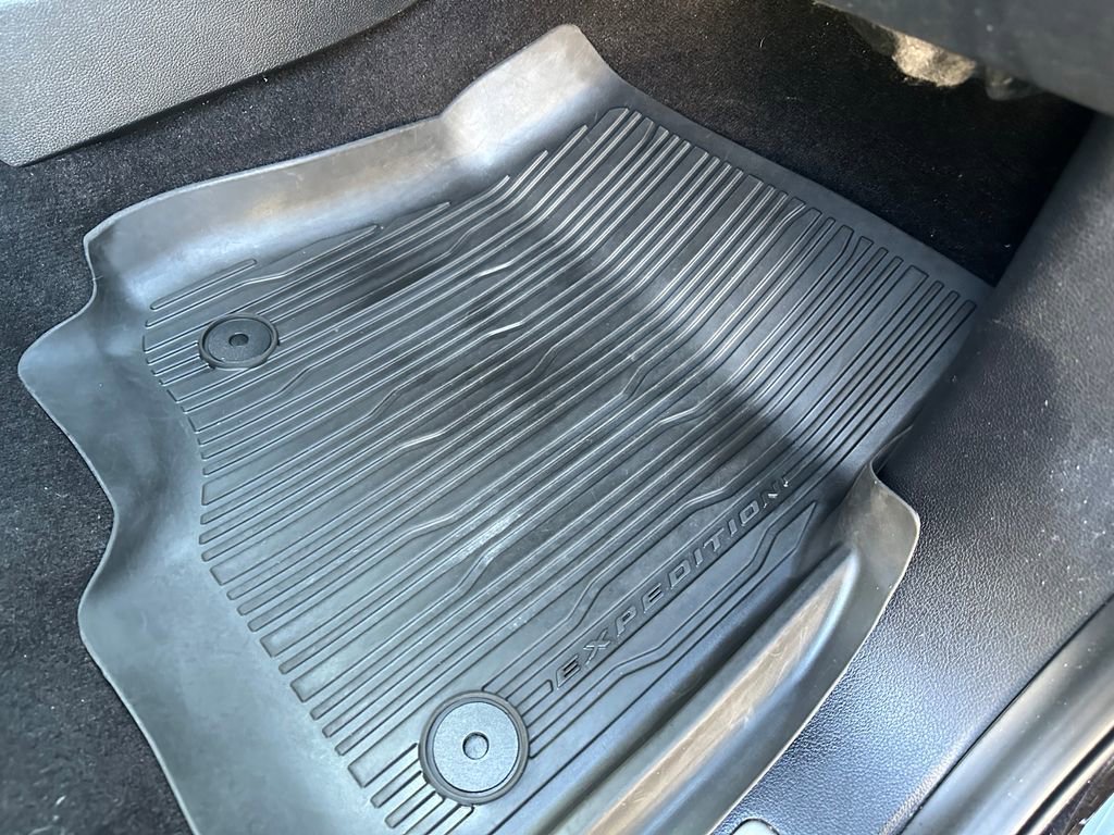 Used 2020 Ford Expedition Max Platinum image 50