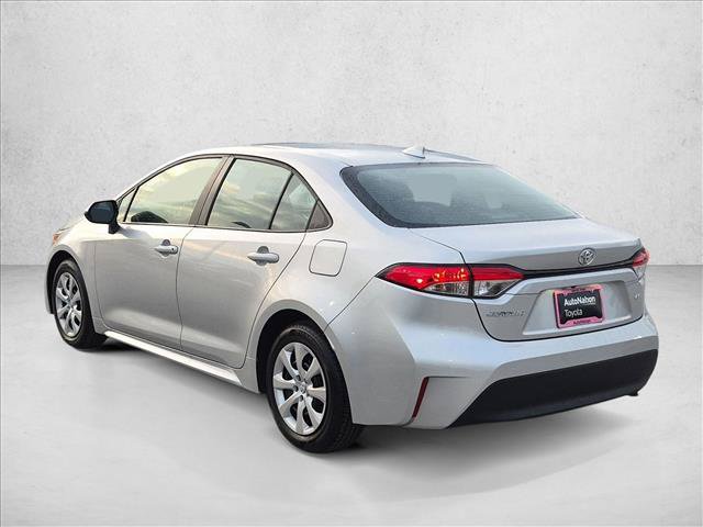 Used 2025 Toyota Corolla LE FWD image 8
