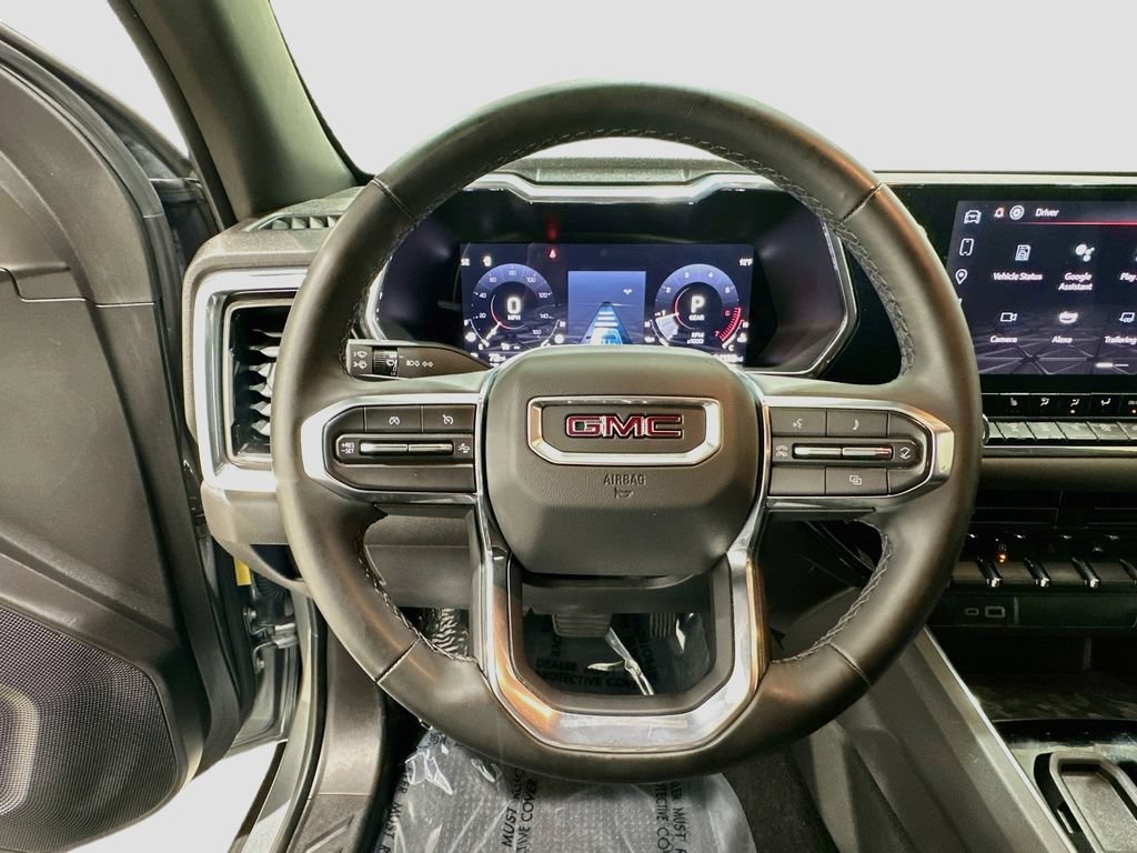 Certified 2024 GMC Canyon Elevation w/ Elevation Premium Package RWD image 11