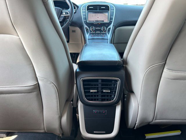 Used 2019 Lincoln Nautilus Select FWD image 23