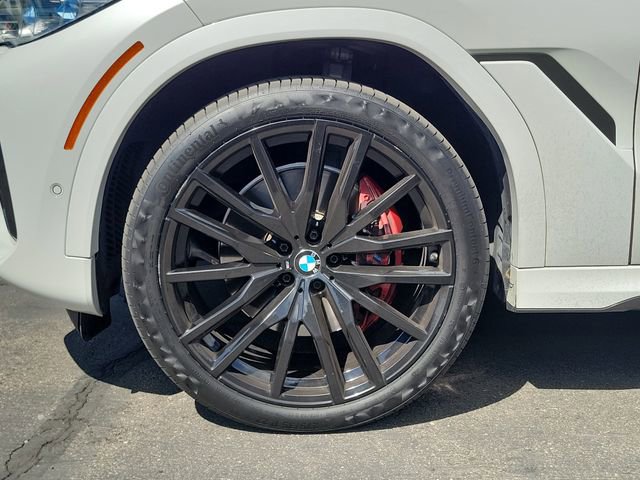 Used 2022 BMW X6 xDrive40i w/ Executive Package image 27