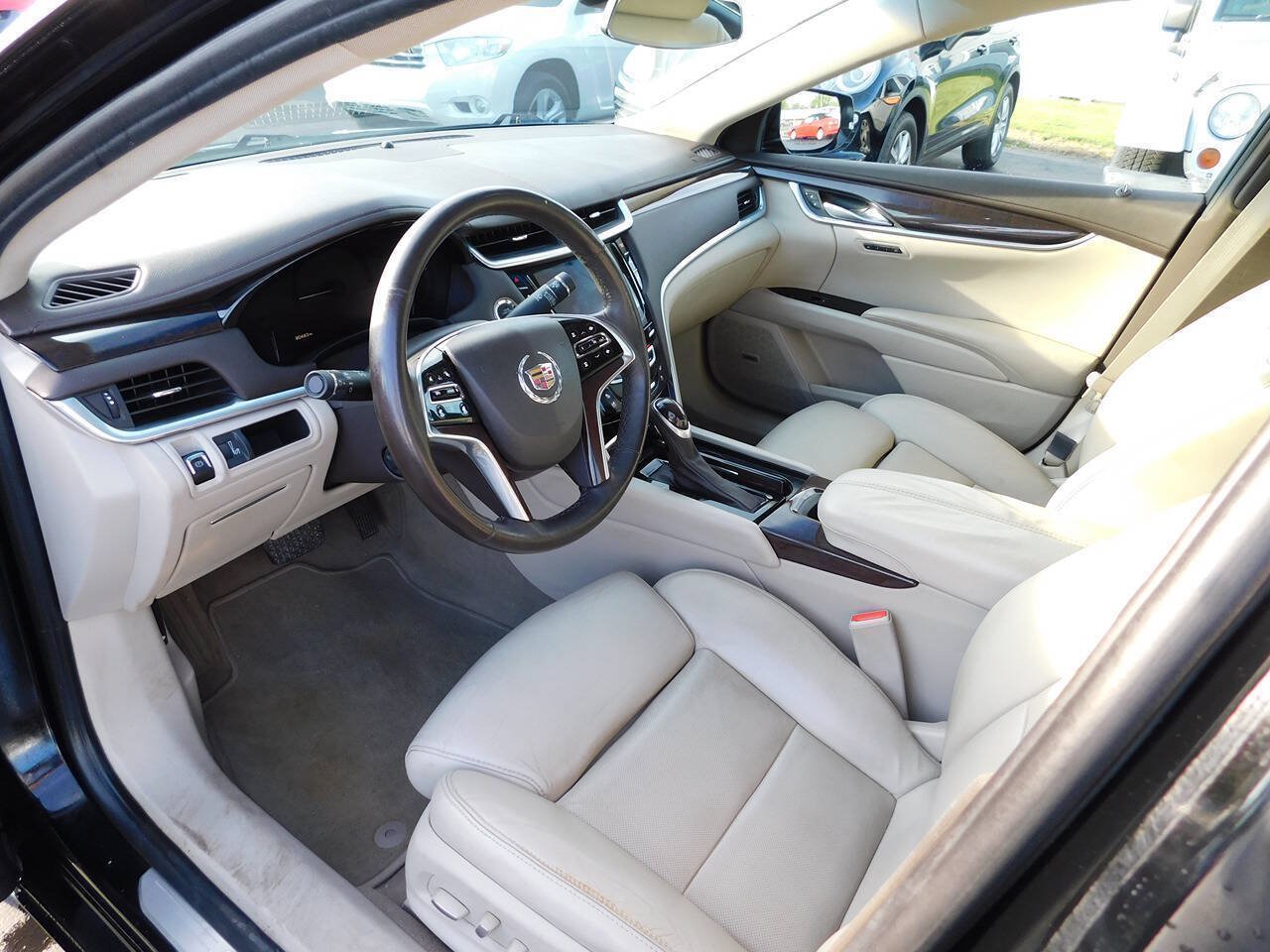 Used 2014 Cadillac XTS Luxury w/ Driver Awareness Package FWD image 22