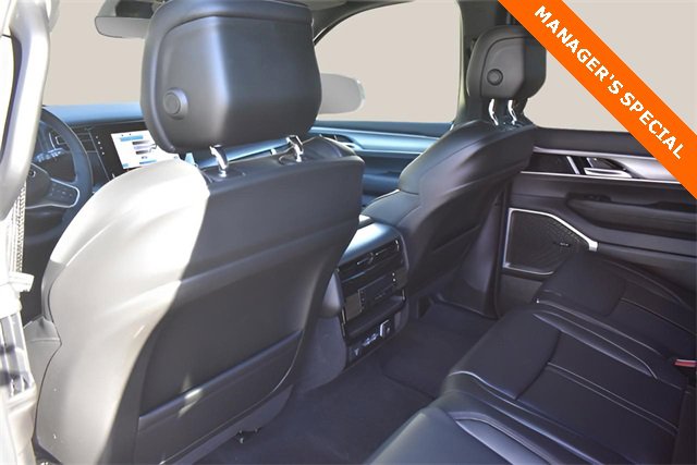 New 2025 Jeep Wagoneer 4WD w/ Convenience Group I image 13