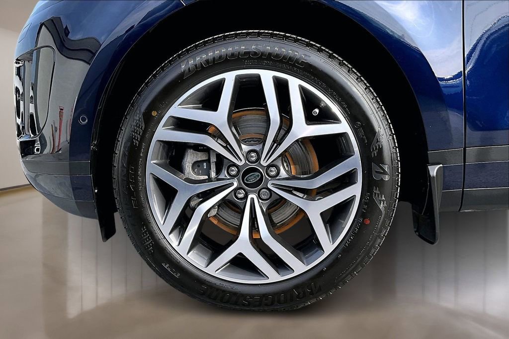 Used 2022 Land Rover Range Rover Evoque SE image 32