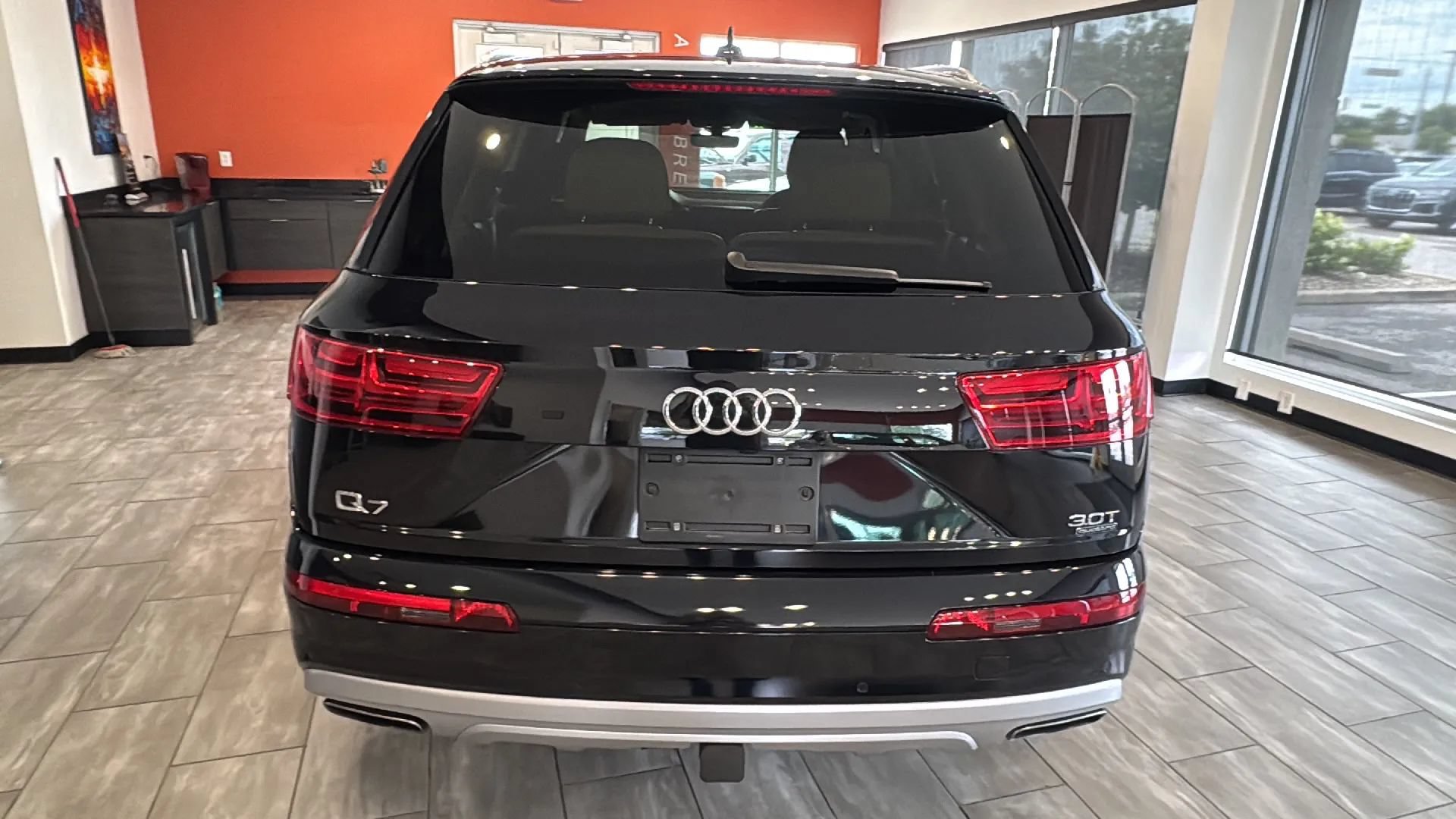 Used 2018 Audi Q7 3.0T Premium Plus AWD/4WD image 12